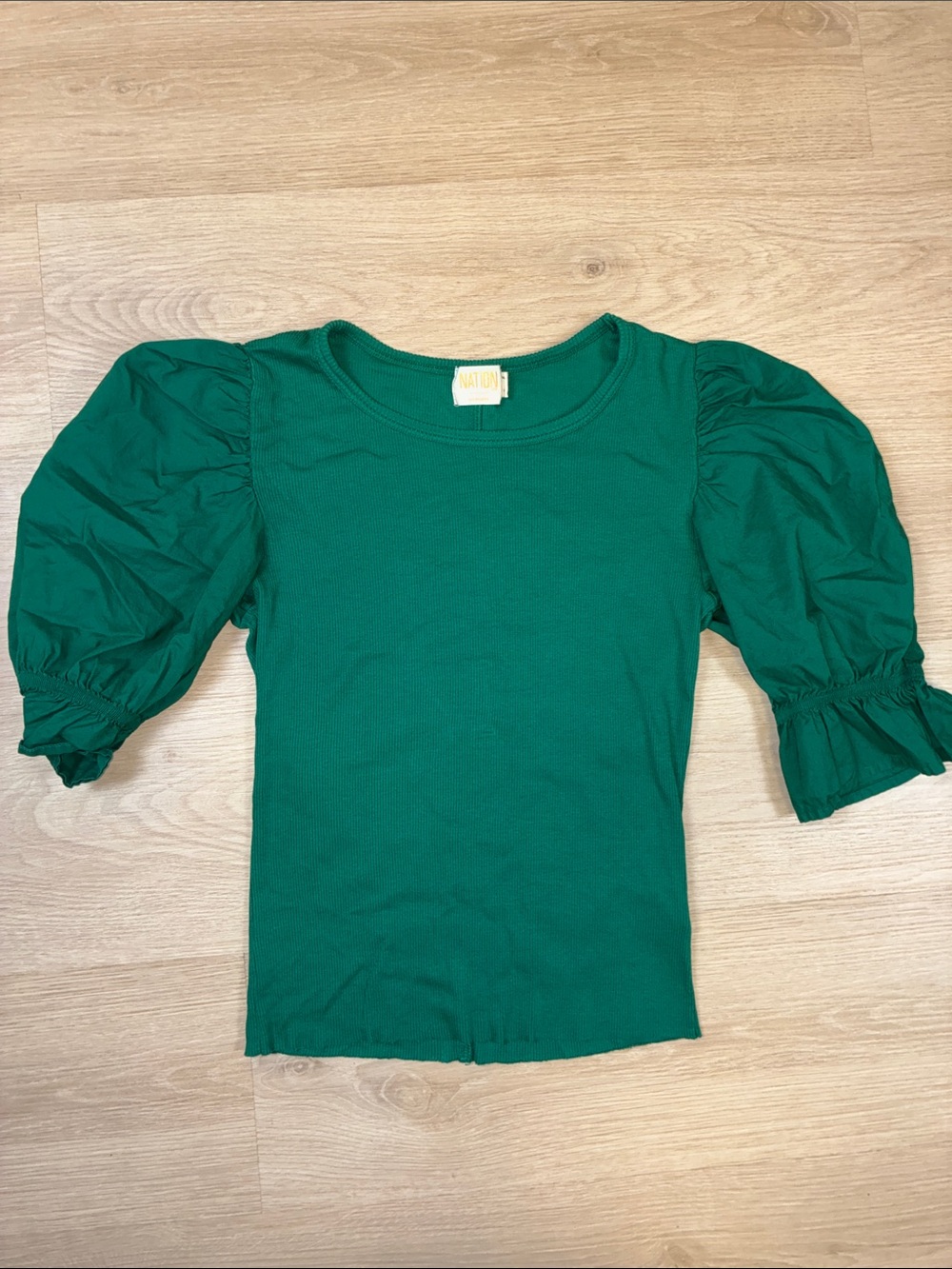 NATION Women’s Puff Sleeve Top in Emerald Green